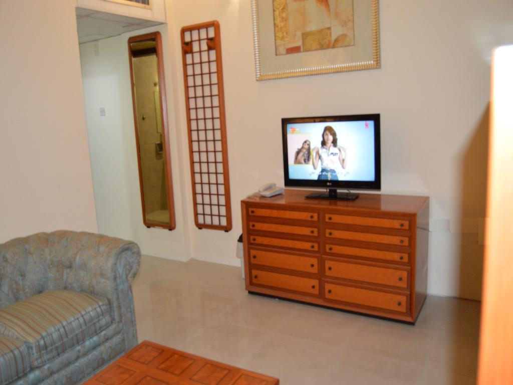 San Rock Hotel Manamah Buitenkant foto