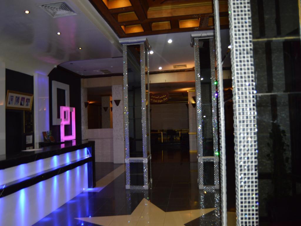 San Rock Hotel Manamah Buitenkant foto