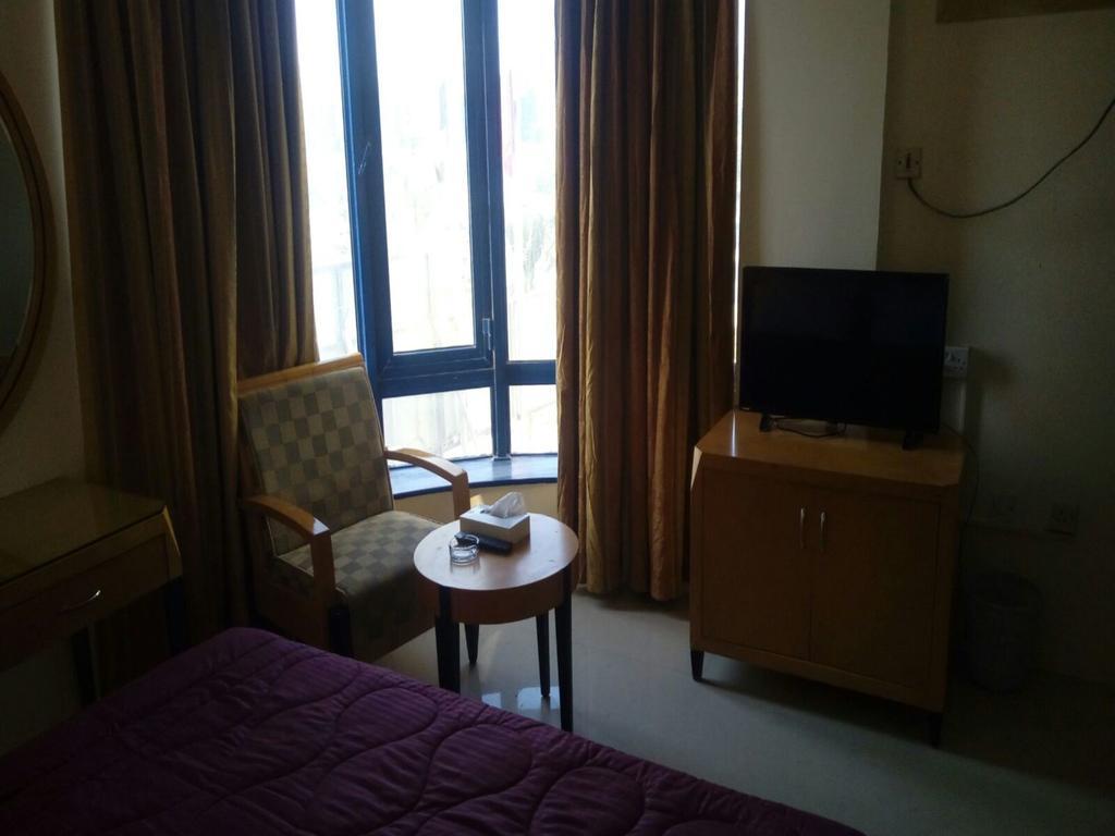San Rock Hotel Manamah Buitenkant foto