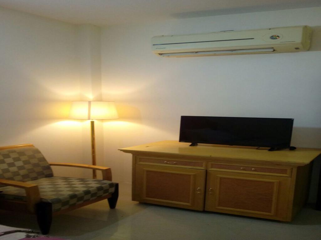 San Rock Hotel Manamah Buitenkant foto