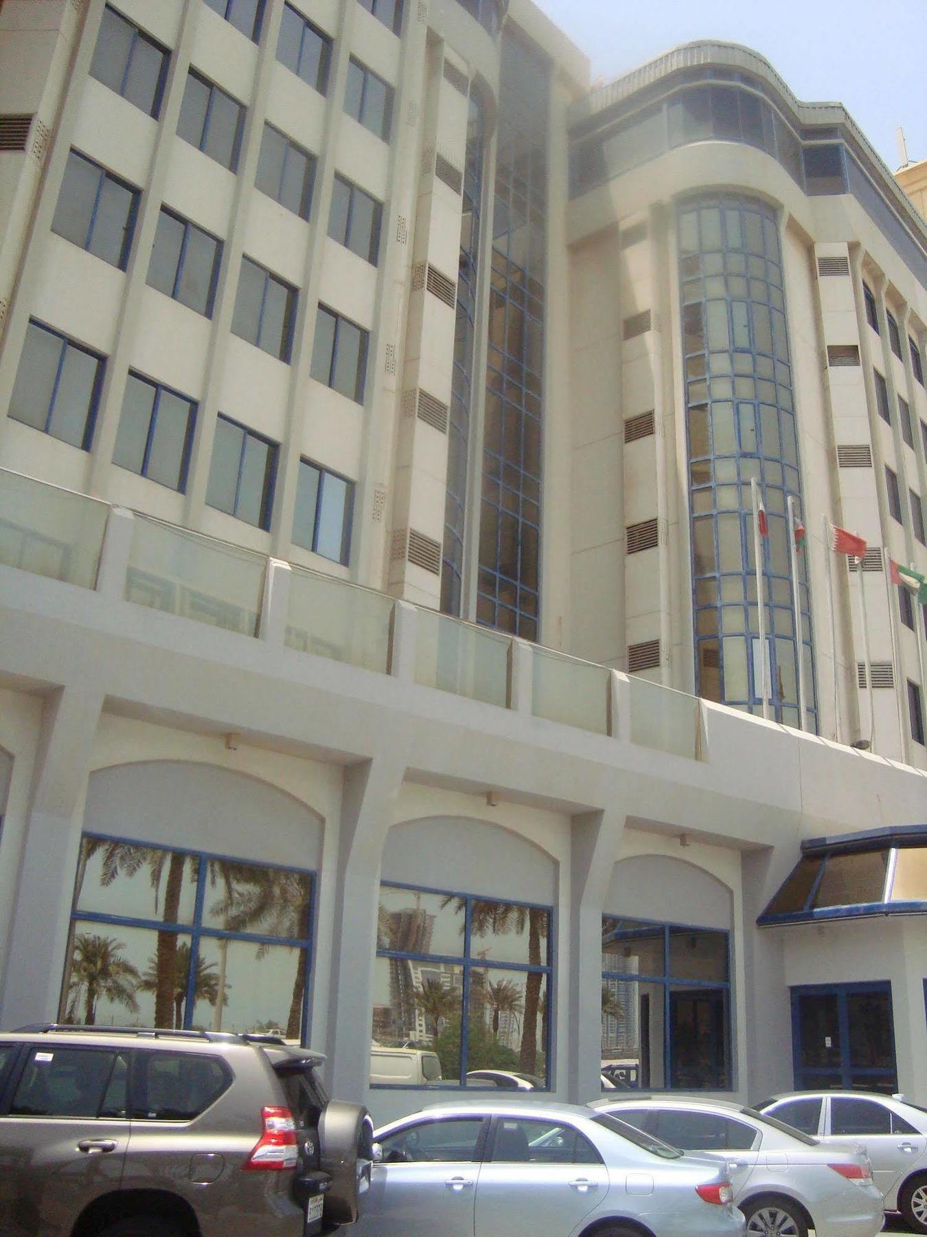 San Rock Hotel Manamah Buitenkant foto